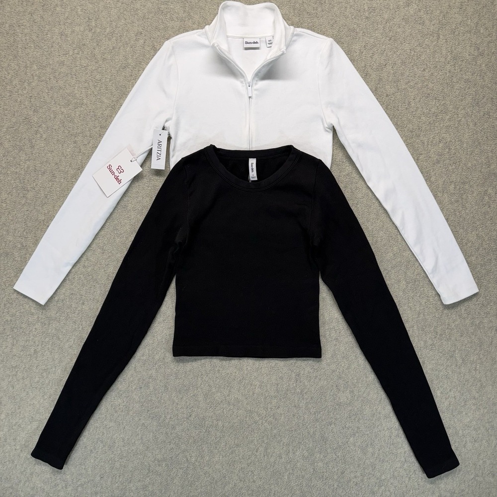 Aritzia Sun-deh Lot of 2 Crop Tops XS White Half Zip Black Long Sleeve NWT